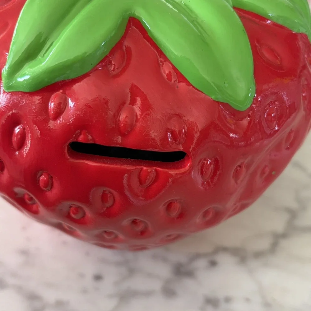 Jay Franco Strawberry Shortcake Doll Ceramic Coin Change Bank Modern Vintage y2k